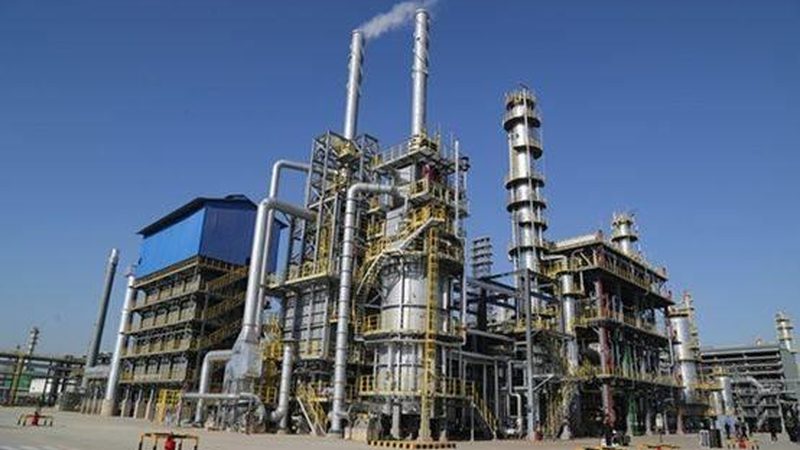 改性塑料：新能源汽车轻量化与性能提升的关键**