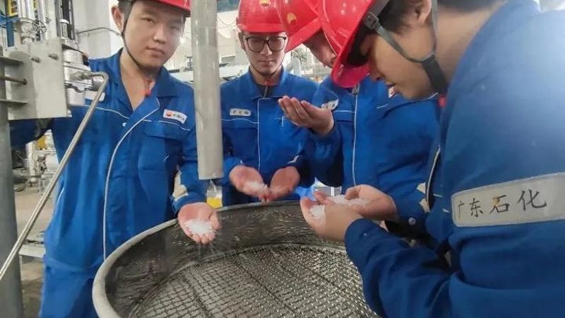 餐饮外卖行业新趋势：可降解材料批发解析